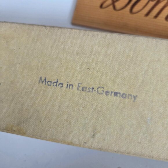 Vintage wooden Dominoes board game in original wooden box. Made in East Germany. - Picture 3 of 9